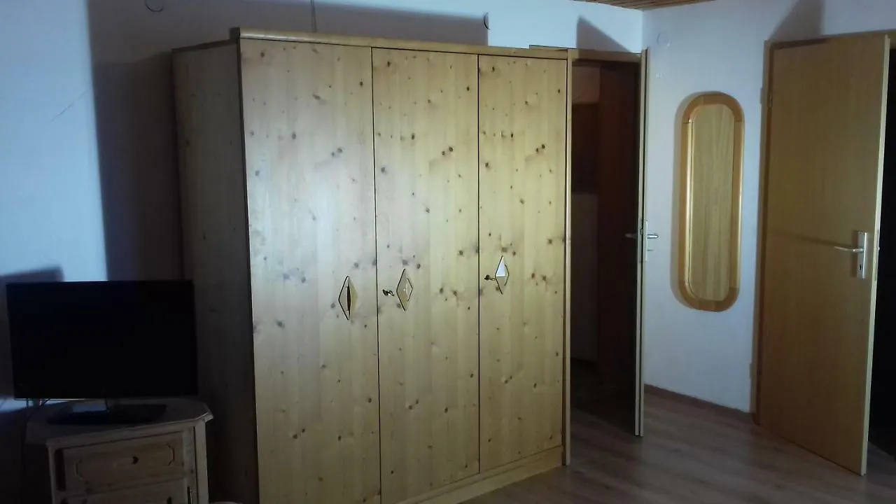 Apartment Ferienwohnung Holzwurm Bad Kohlgrub